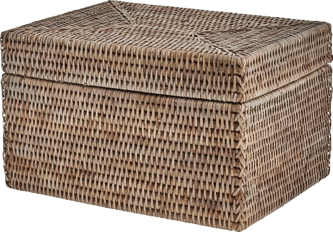 30 x 22 H: 18 cm, rattan